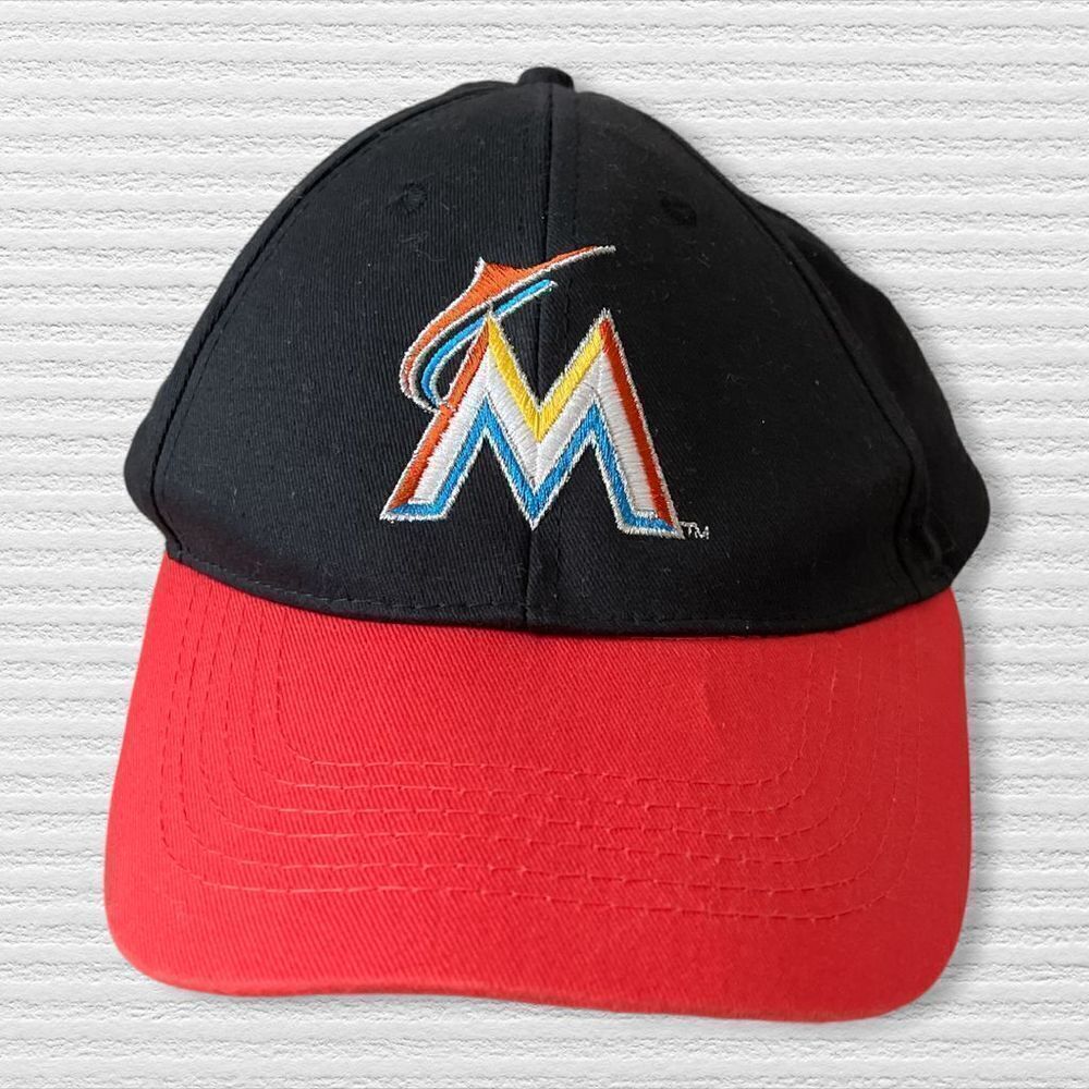 Florida Marlins Fitted Baseball Cap / Hat - One Size Adjustable Black/Red